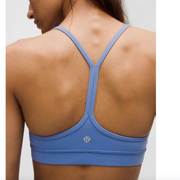 Lululemon - Flow Y Nulu Bra in Water Drop | Large - Picture 1 of 7